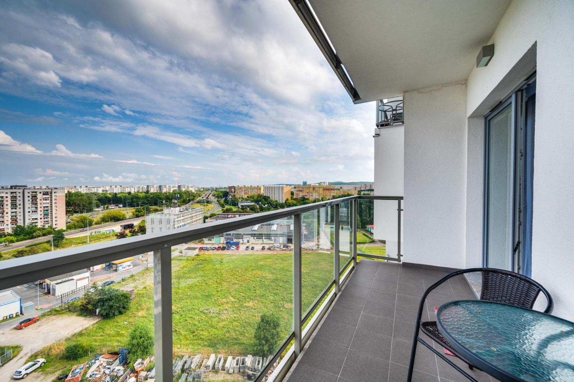 Apartmán Aleja Rzeczypospolitej 4c By Homeprime